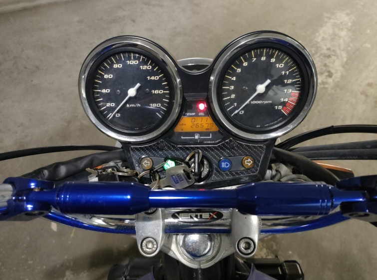 Мотоцикл Honda CB400SFV з пробігом 26579 km
