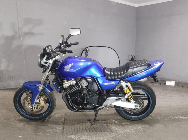 Мотоцикл Honda CB400SFV з пробігом 26579 km