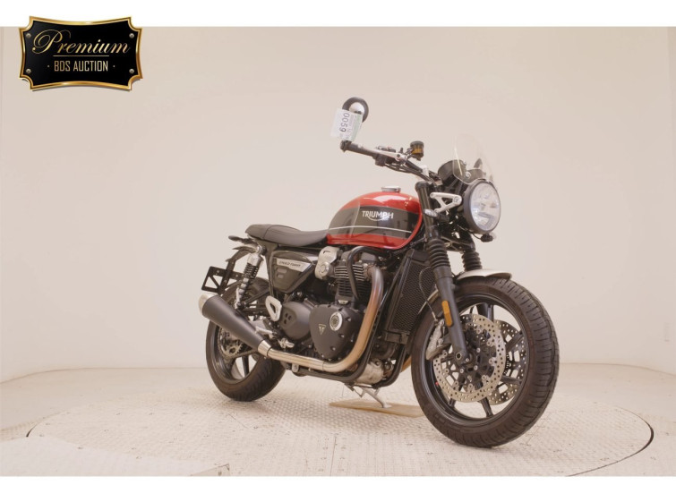 Мотоцикл Triumph SPEED TWIN з пробігом 19617 km