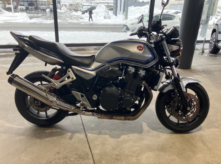 Мотоцикл Honda CB1300SF с пробегом 9861 km