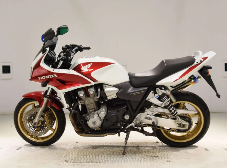 Мотоцикл Honda CB1300SF BOLDOR з пробігом 28257 km