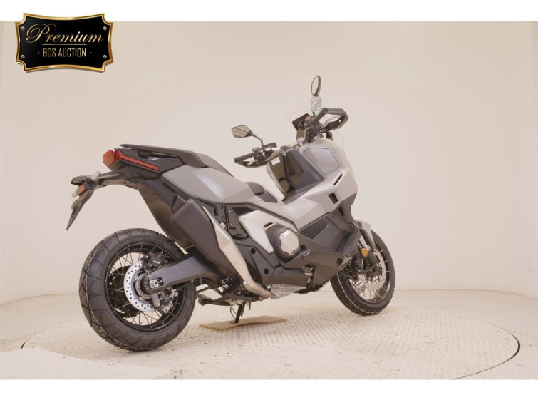 Мотоцикл Honda X-ADV750-2 с пробегом 1 km
