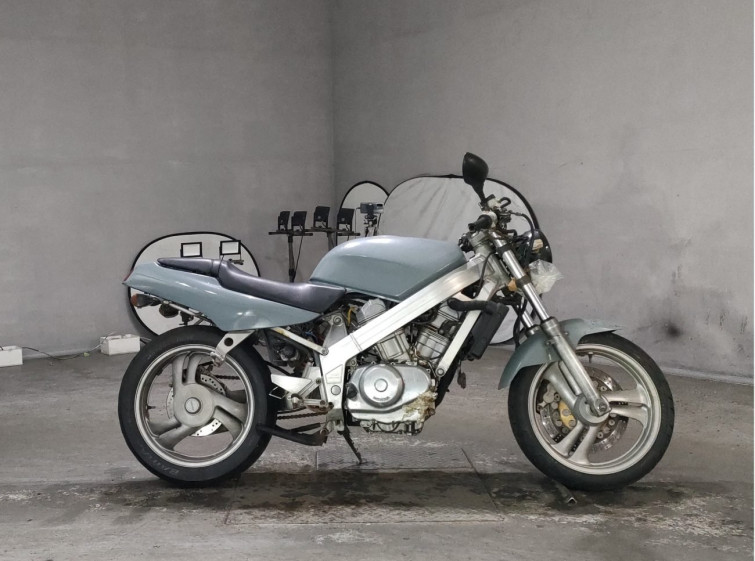 Мотоцикл Honda BROS400 с пробегом 321 km