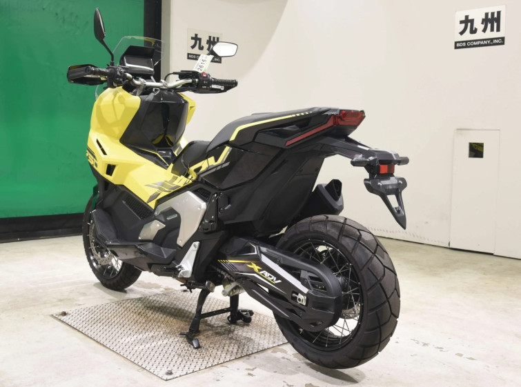 Мотоцикл Honda X-ADV750-2 с пробегом 2893 km