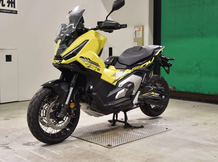 Мотоцикл Honda X-ADV750-2 с пробегом 2893 km