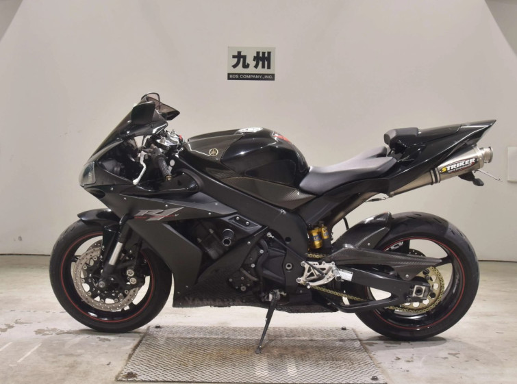 Мотоцикл Yamaha YZF-R1 с пробегом 19589 km