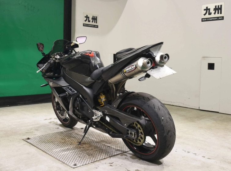 Мотоцикл Yamaha YZF-R1 с пробегом 19589 km