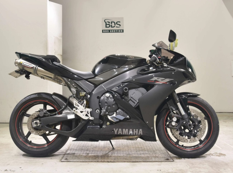 Мотоцикл Yamaha YZF-R1 с пробегом 19589 km