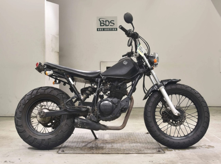 Мотоцикл Yamaha TW200E с пробегом 33519 km