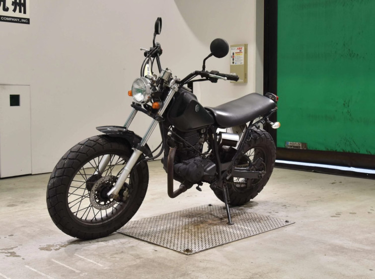 Мотоцикл Yamaha TW200E с пробегом 33519 km