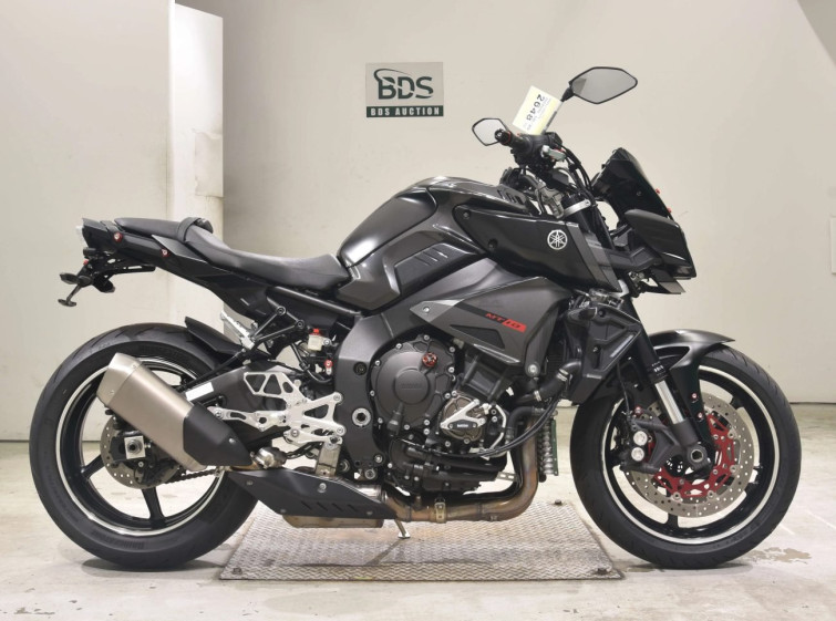 Мотоцикл Yamaha MT-10 з пробігом 13513 km