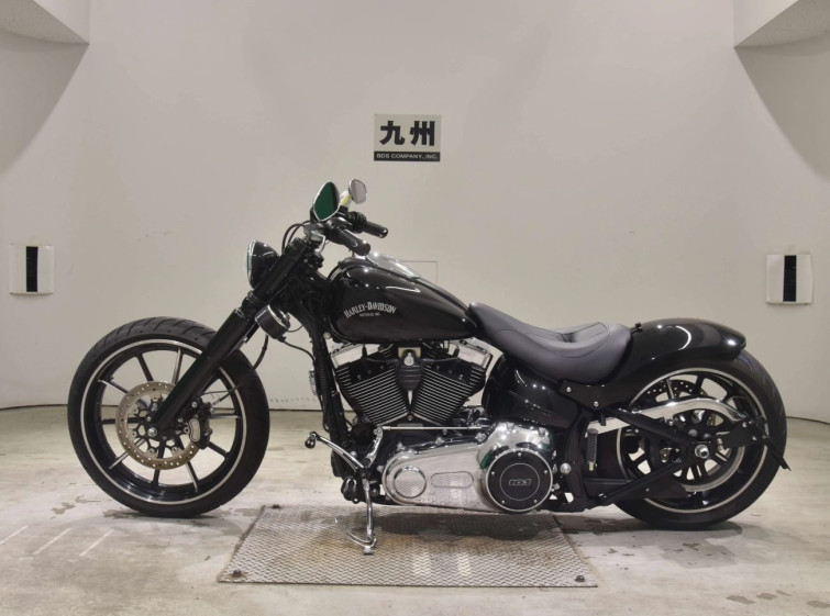 Мотоцикл HD BREAKOUT FXSB1690 с пробегом 3499 km