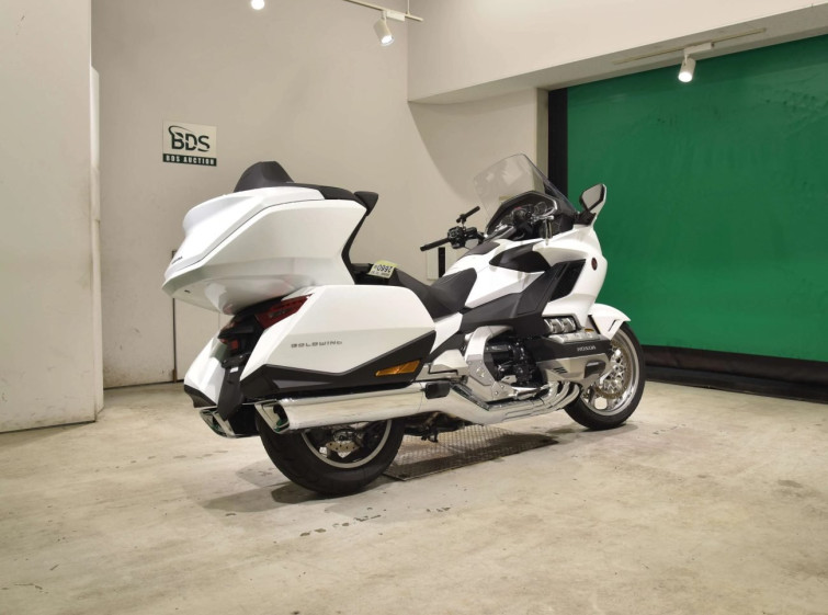 Мотоцикл Honda GL1800 TOUR D з пробігом 1052 km