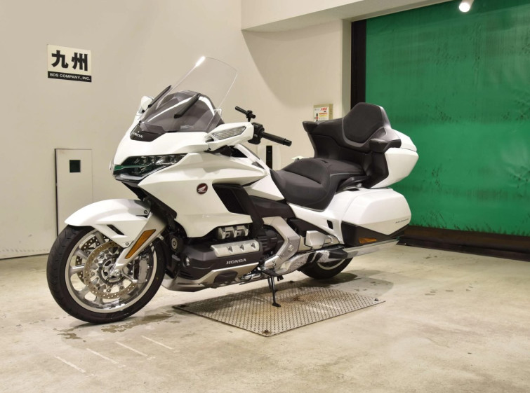 Мотоцикл Honda GL1800 TOUR D з пробігом 1052 km
