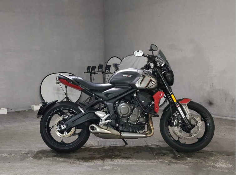 Мотоцикл Triumph TRIDENT660 с пробегом 15445 km