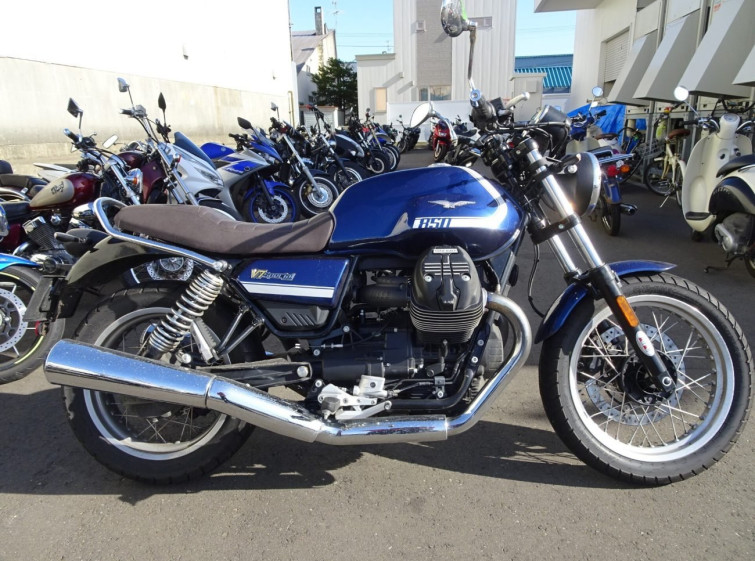 Мотоцикл Moto Guzzi V7SPECIAL з пробігом 18314 km