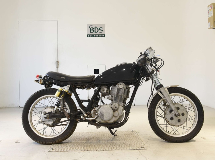 Мотоцикл Yamaha SR400 з пробігом 38920 km