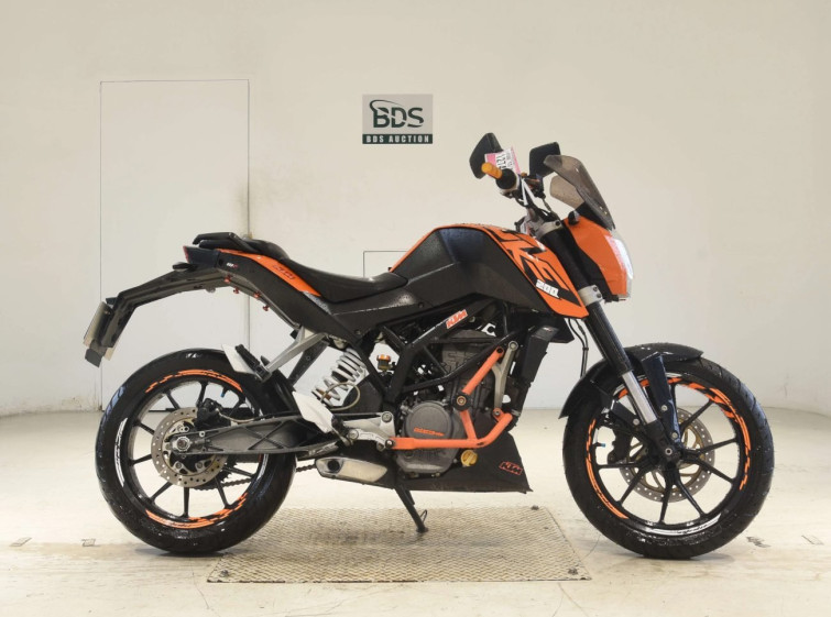 Мотоцикл KTM 200 DUKE з пробігом 33476 km