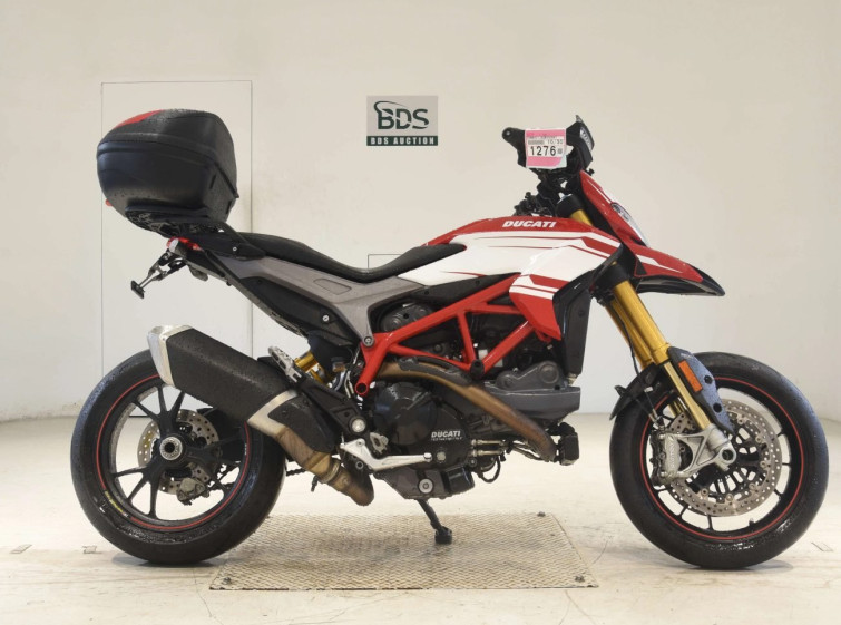 Мотоцикл Ducati HYPERMOTARD 939 с пробегом 6402 km