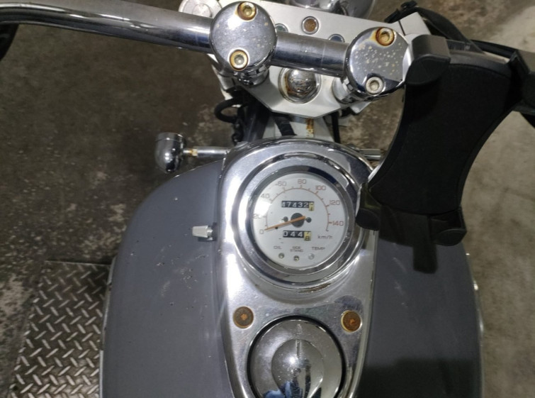 Мотоцикл Honda MAGNA250 з пробігом 47432 km