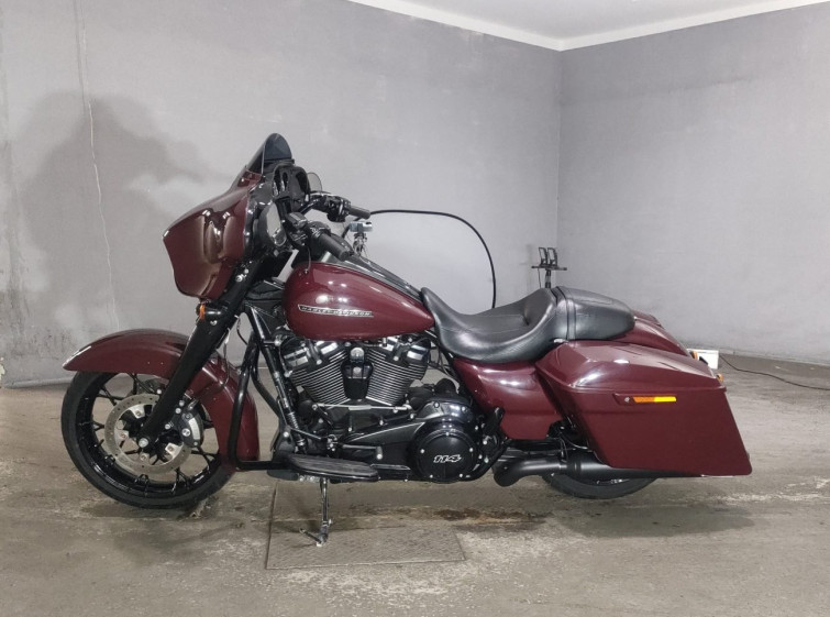 Мотоцикл HD STREET GLIDE FLHXS1870 с пробегом 6770 km