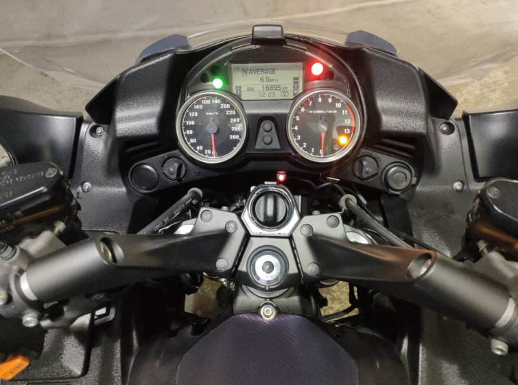 Мотоцикл Kawasaki GTR1400 CONCOURS с пробегом 16895 km