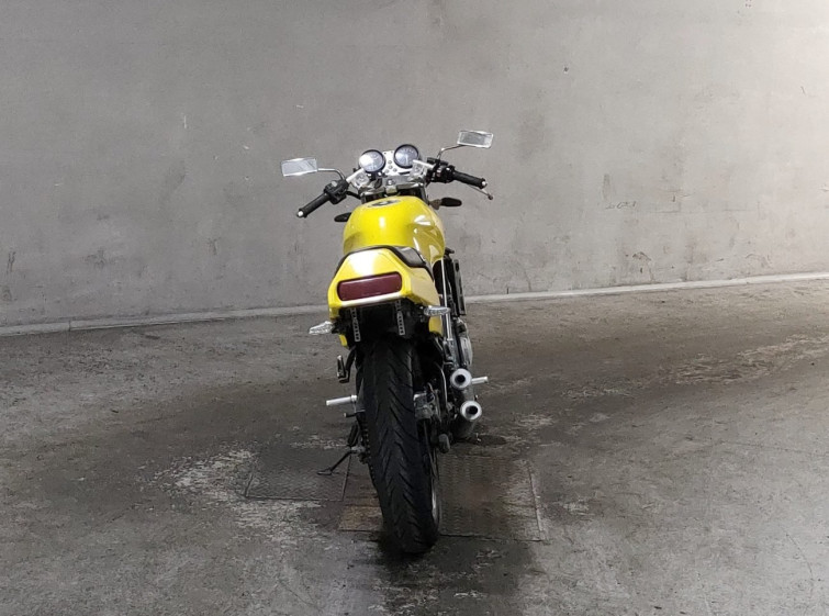 Мотоцикл Yamaha R1-Z з пробігом 17190 km