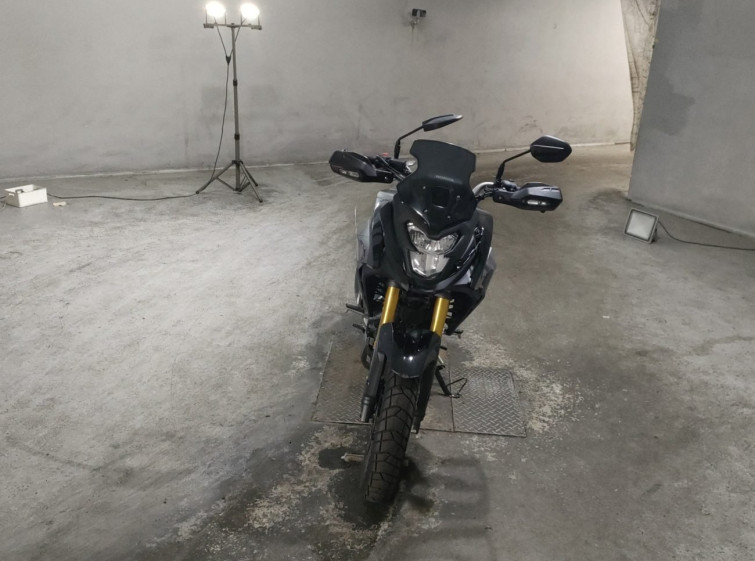 Мотоцикл Honda CB200XA с пробегом 940 km