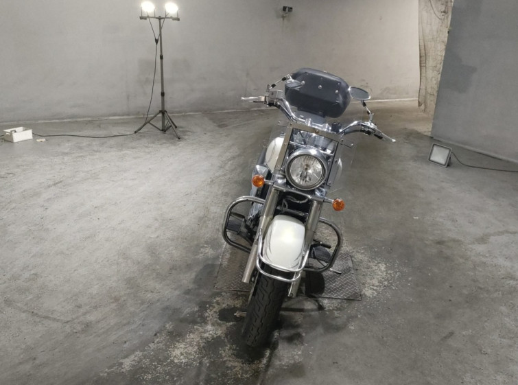 Мотоцикл Suzuki INTRUDER 400 CLASSIC с пробегом 43622 km