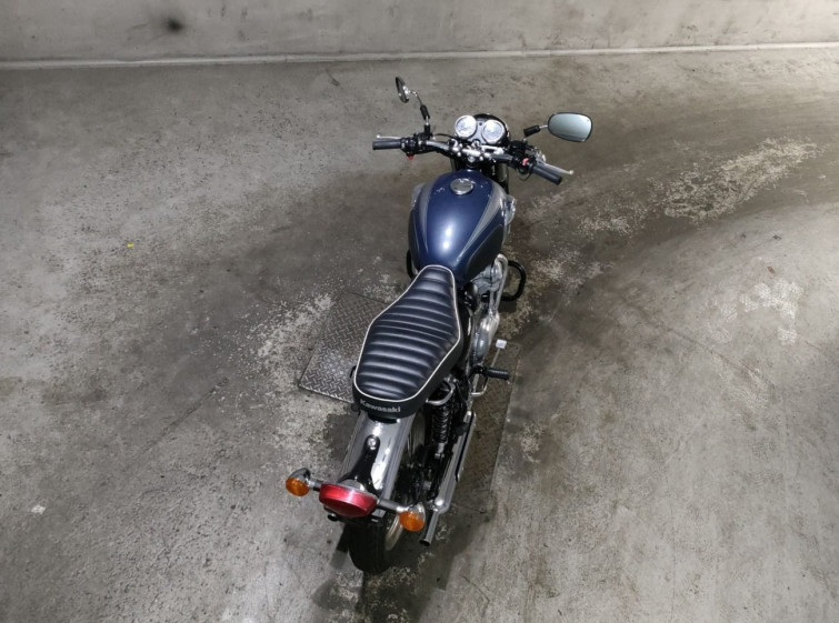 Мотоцикл Kawasaki W800 с пробегом 7799 km