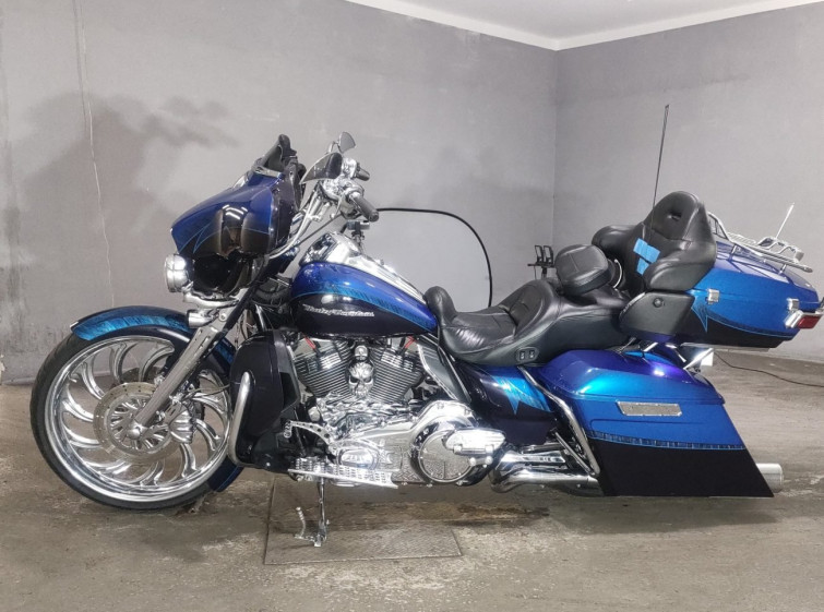 Мотоцикл HD ELECTRA GLIDE FLHTKSE1800 с пробегом 38441 km
