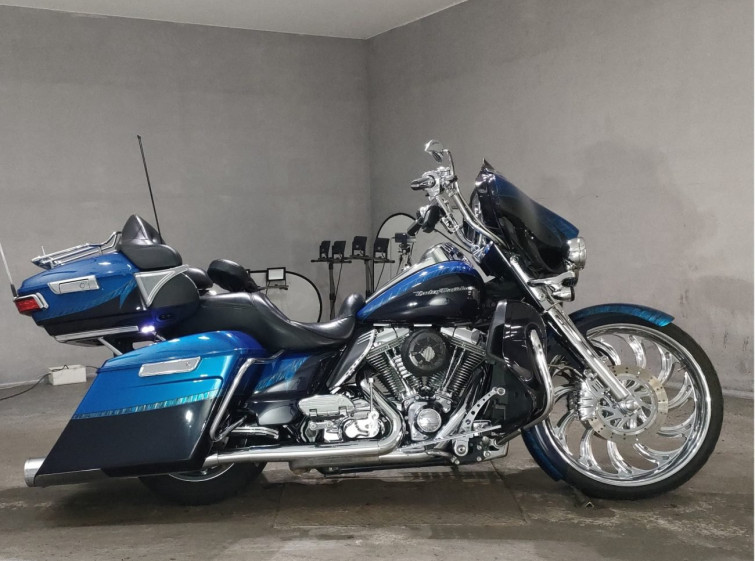 Мотоцикл HD ELECTRA GLIDE FLHTKSE1800 с пробегом 38441 km