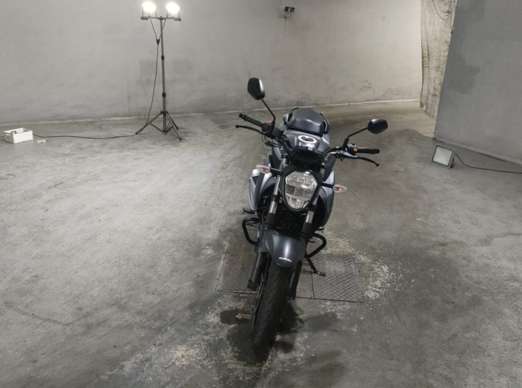 Мотоцикл Suzuki GIXXER250 с пробегом 1836 km