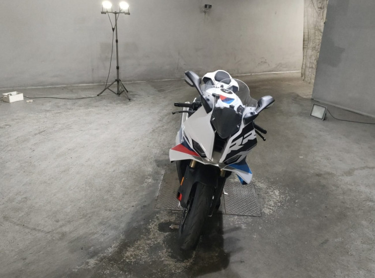 Мотоцикл BMW S1000RR з пробігом 693 km