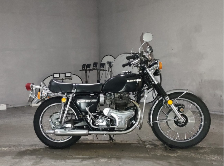 Мотоцикл Kawasaki W3 з пробігом 59757 km