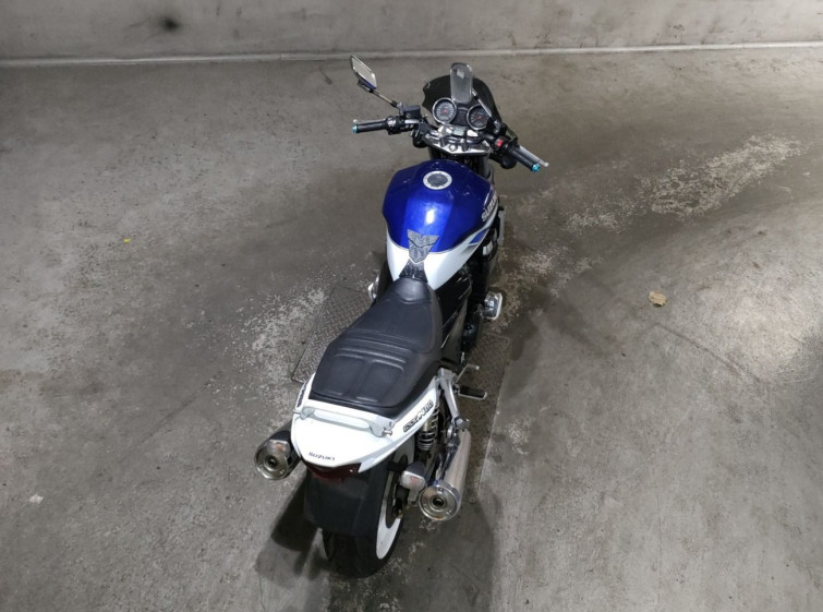 Мотоцикл Suzuki GSX1400 з пробігом 42841 km