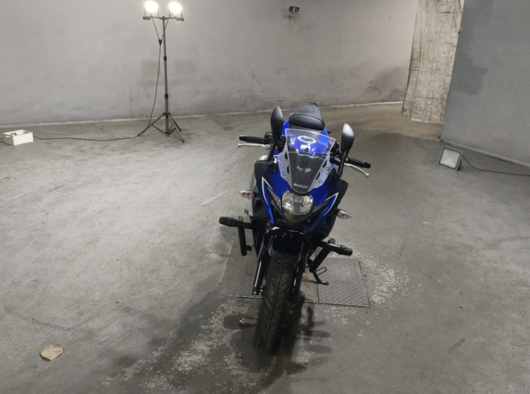 Мотоцикл Suzuki GSX250R с пробегом 147 km