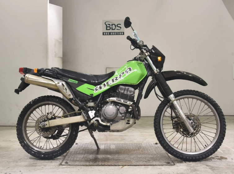 Мотоцикл Kawasaki SUPER SHERPA
