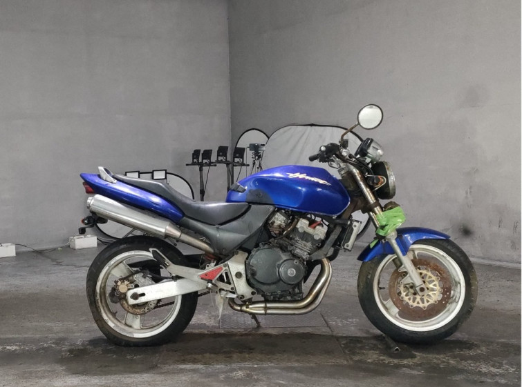 Мотоцикл Honda HORNET 250 з пробігом 17218 km