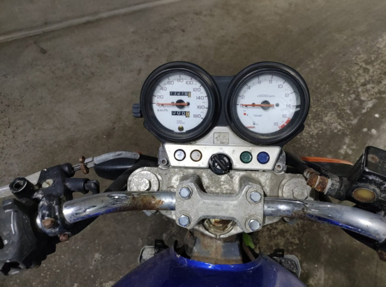 Мотоцикл Honda HORNET 250 з пробігом 17218 km