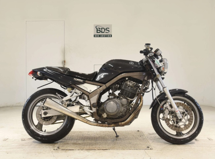 Мотоцикл Yamaha SRX400 с пробегом 31245 km