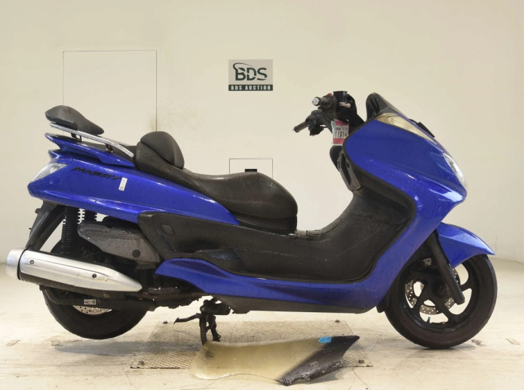 Мотоцикл Yamaha MAJESTY250 с пробегом 33619 km