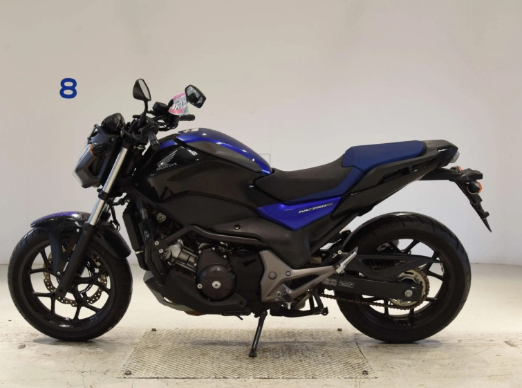 Мотоцикл Honda NC750SD