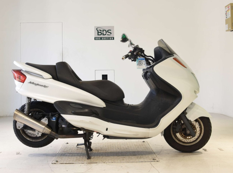 Мотоцикл Yamaha MAJESTY 250C з пробігом 40497 km