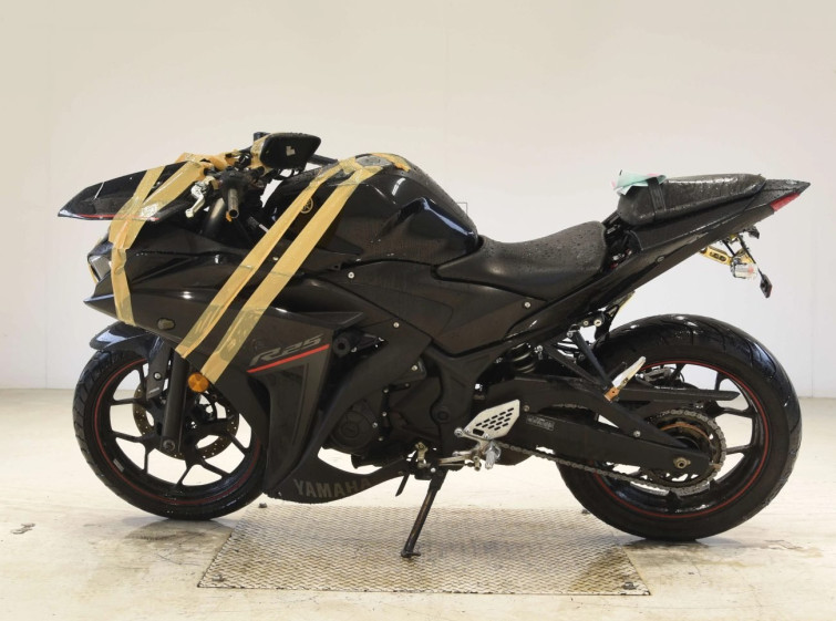 Мотоцикл Yamaha YZF-R25A