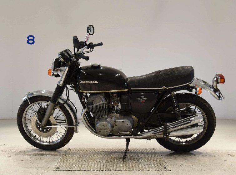 Мотоцикл Honda CB750 з пробігом 950 km