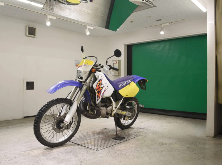 Мотоцикл Honda CRM250R з пробігом 31166 km