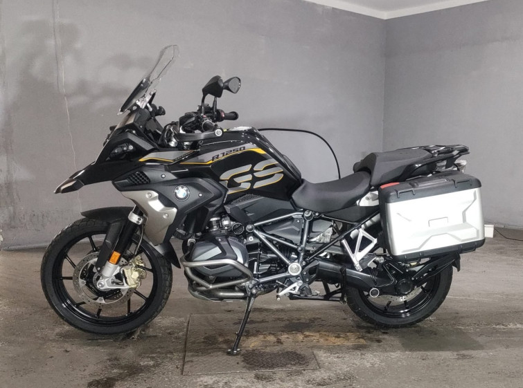 Мотоцикл BMW R1250GS з пробігом 35844 km
