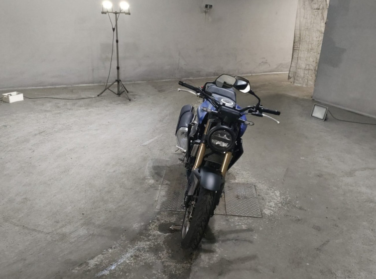 Мотоцикл Honda CB250R с пробегом 6464 km