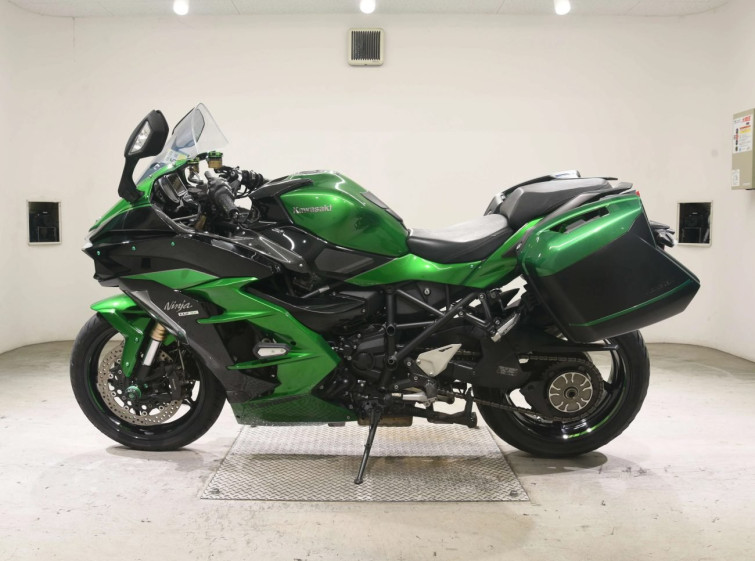Мотоцикл Kawasaki NINJA H2 SX з пробігом 29574 km
